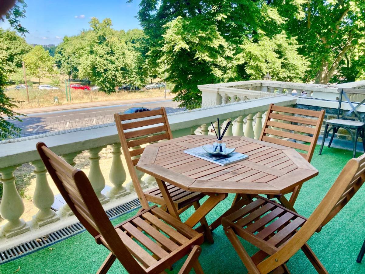 Large 2 Beds Flat Overlooking Clapham Common Park Лондон Екстериор снимка